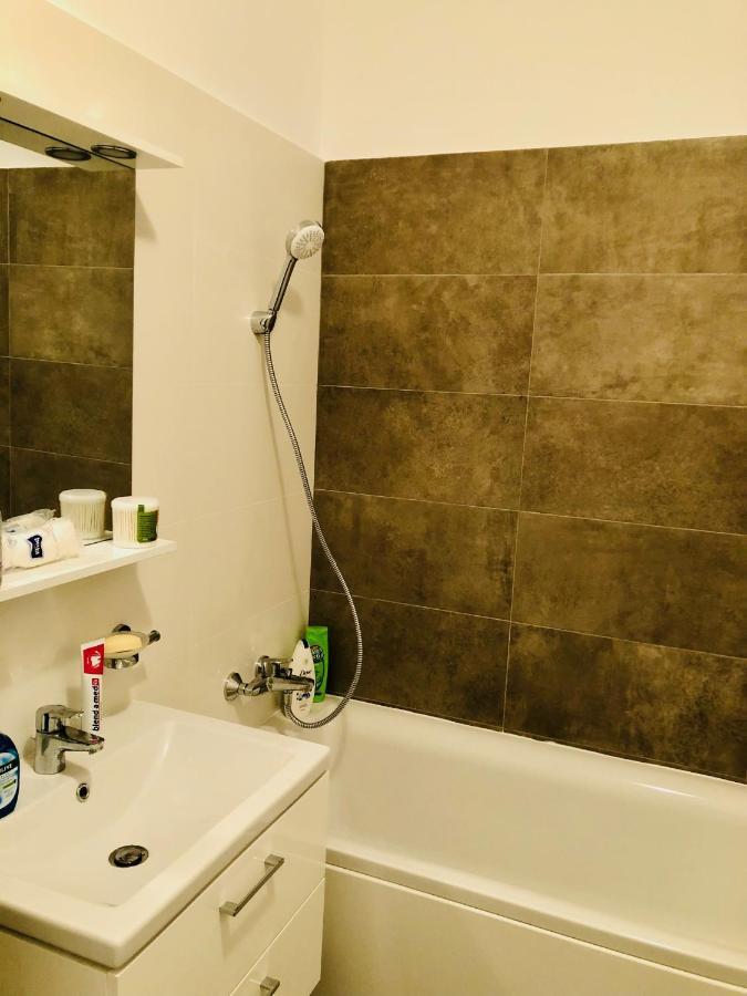 New And Modern Apartment Near Center At Vivalia Grand Timisoara Exterior foto